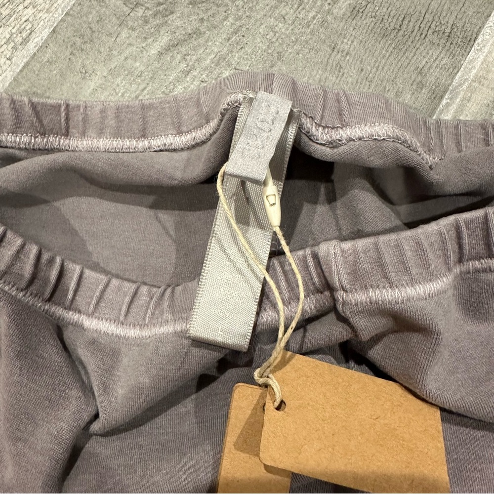 NEW Women's SKIMS Leggings - Gray - Picture 4 of 4